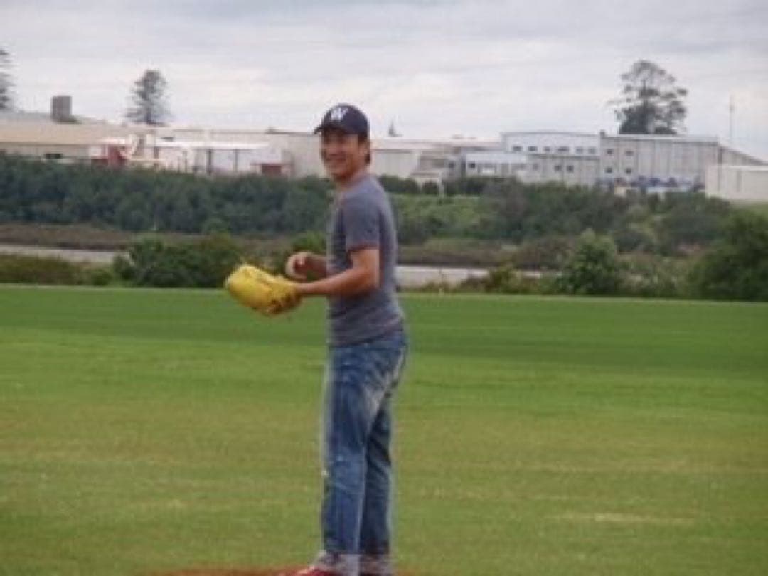 田中将大サイン入りネイビーキャップ Wロゴ刺繍