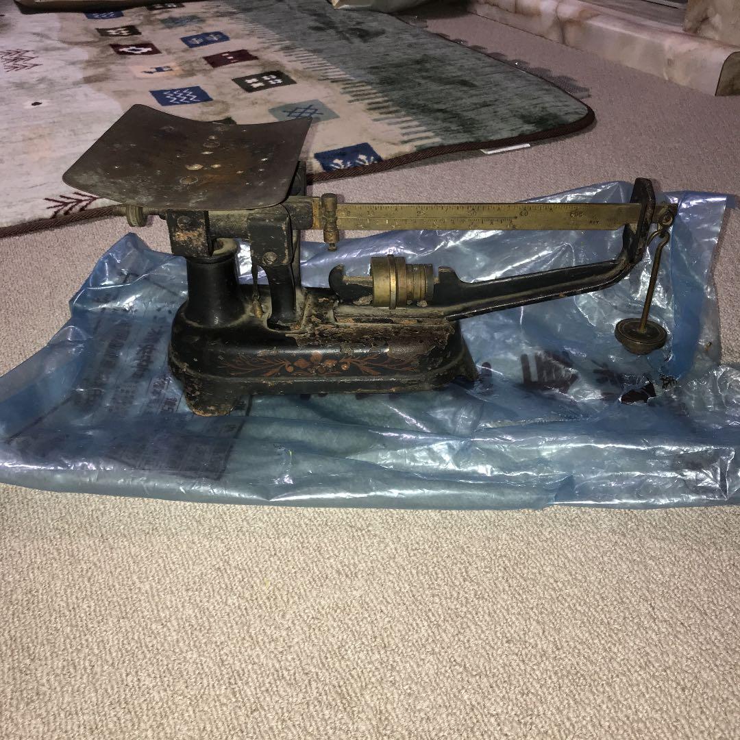 アンティーク天秤計り