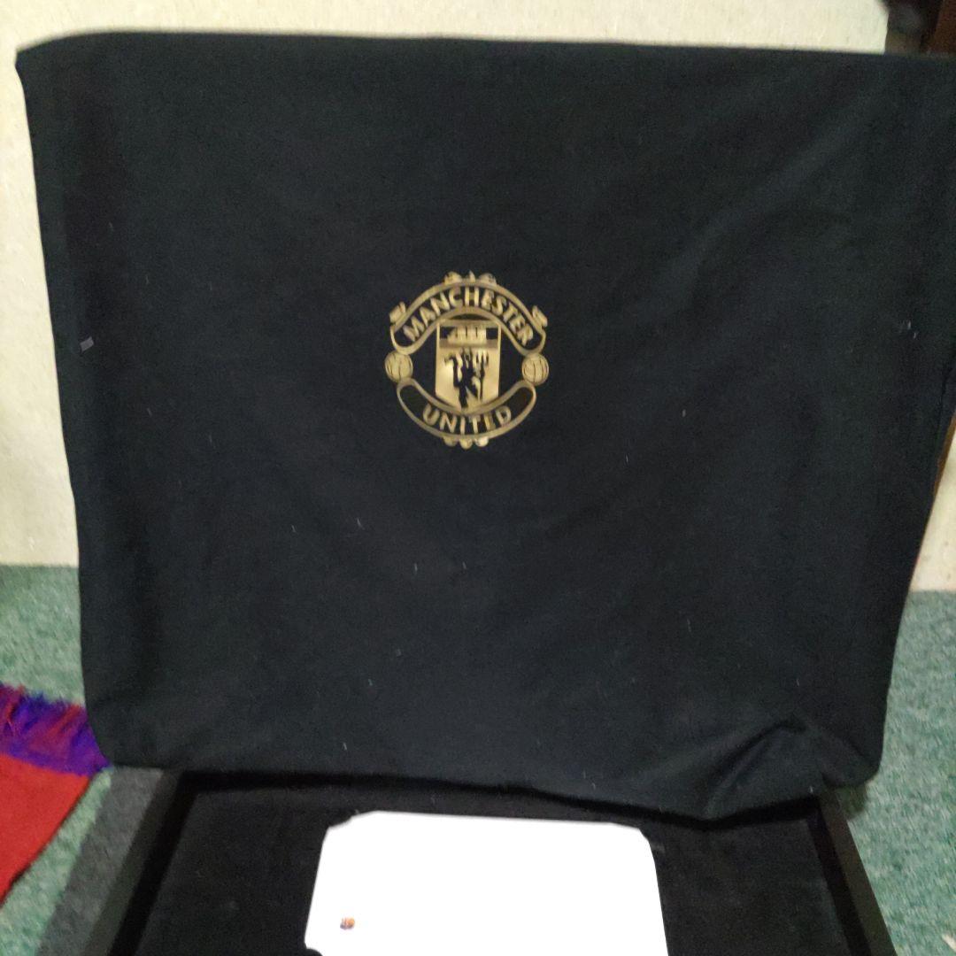 孫正義さんが所持していた世界に1つのネーム入りユニホームになります。