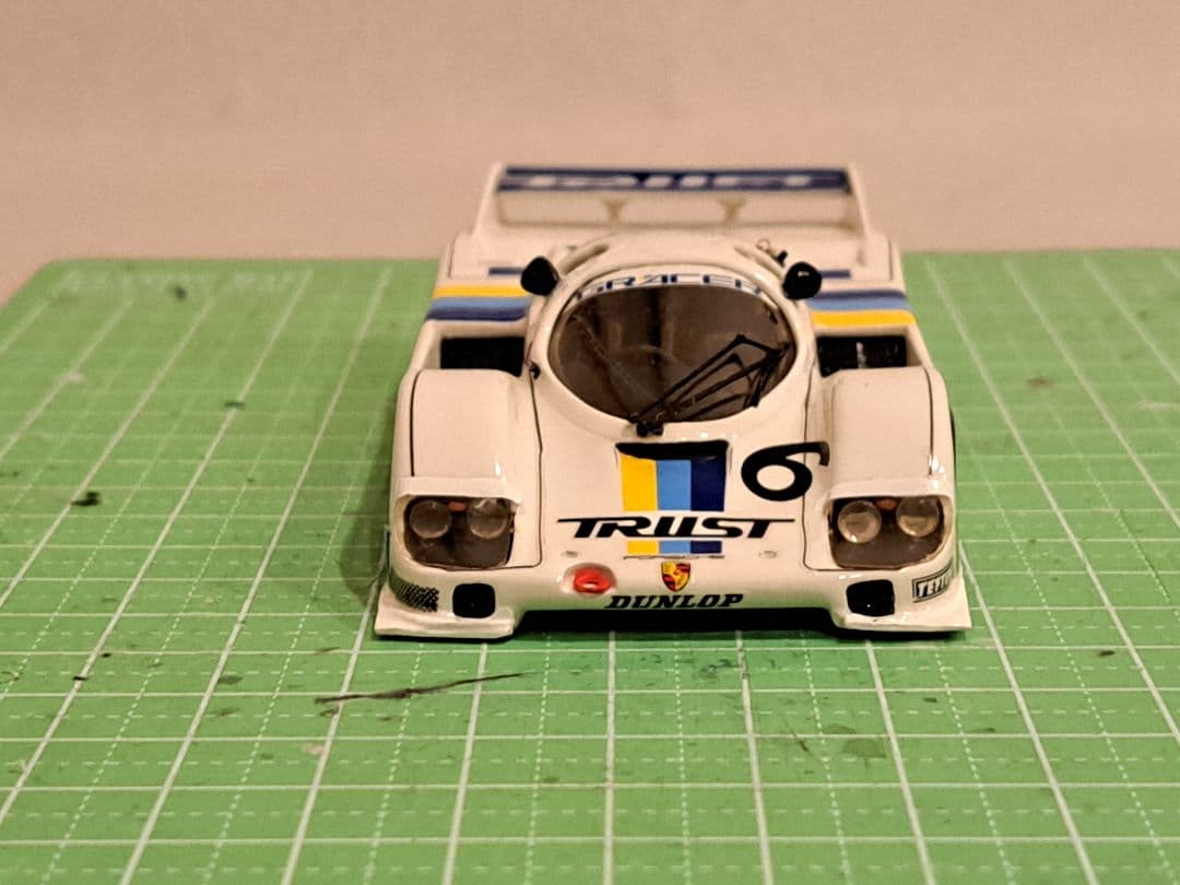 AMR 1/43 TRUST ポルシェ956 完成品