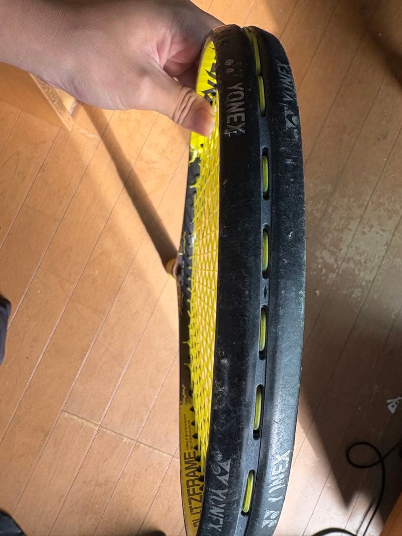 YONEX テニスラケット （ボルトレイジ）ブラック/イエロー