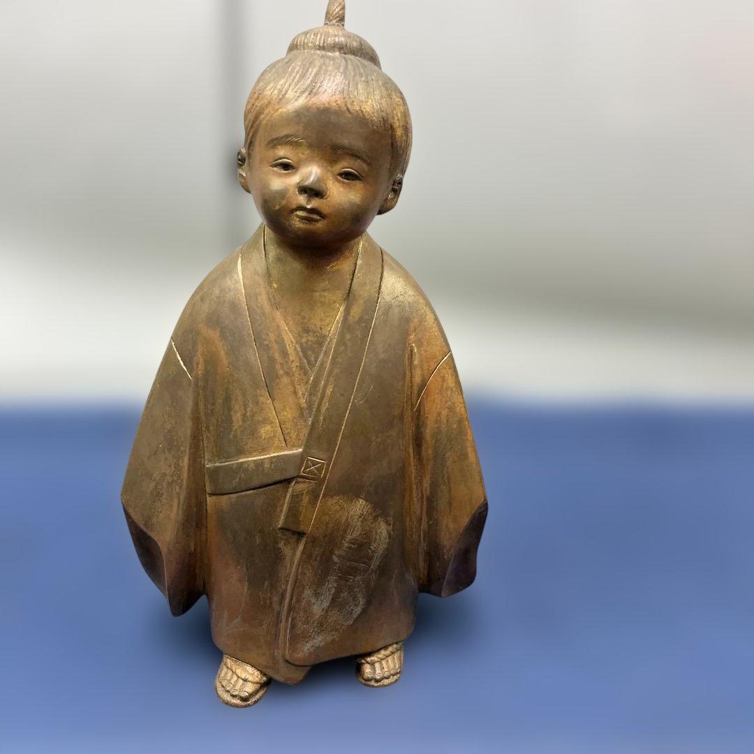 銅製？　子供の像 和風の衣装 サイン入り