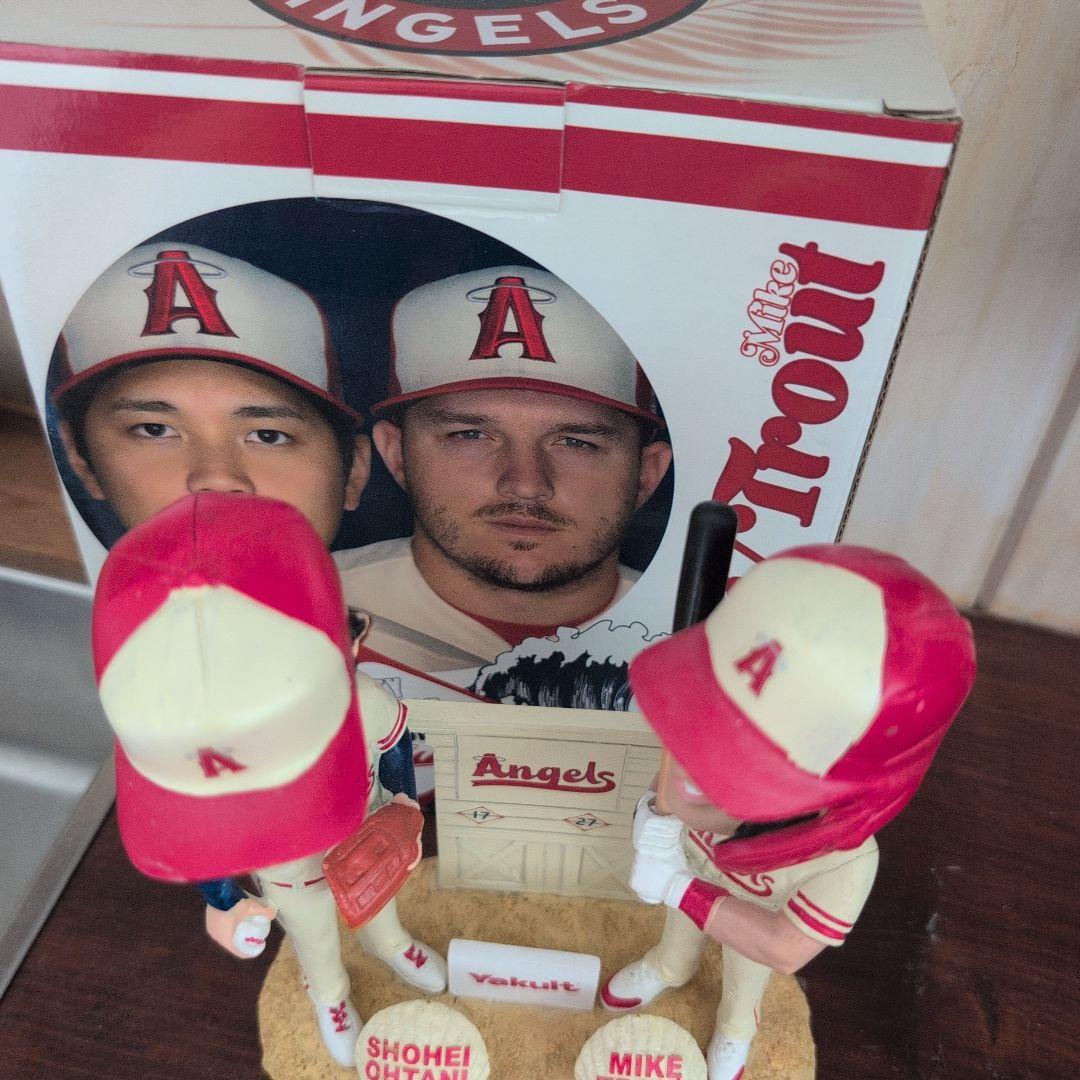 非売品　大谷翔平　マイク・トラウト ボブルヘッド