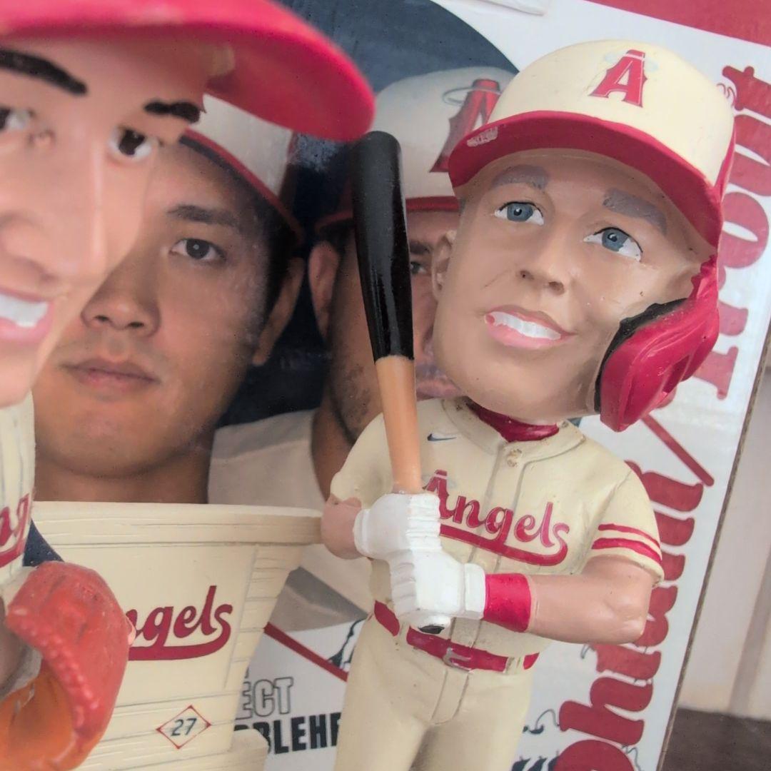 非売品　大谷翔平　マイク・トラウト ボブルヘッド