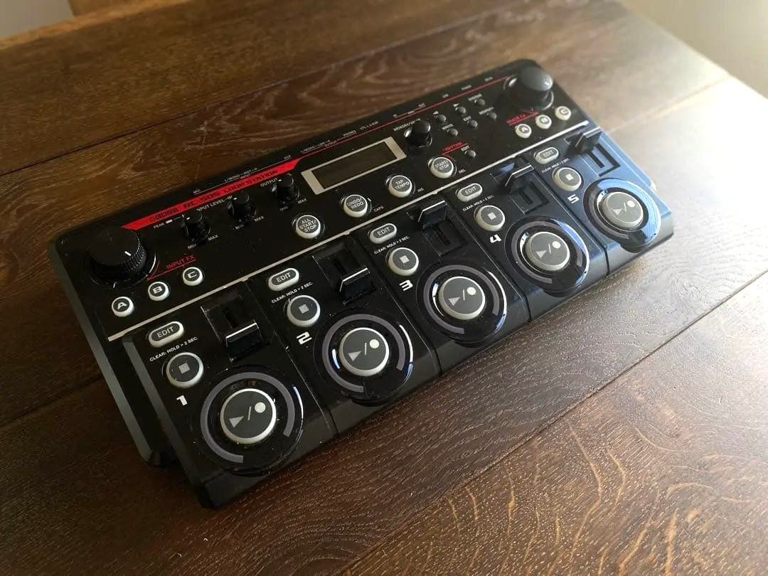 【BOSS】RC-505 Loop Station