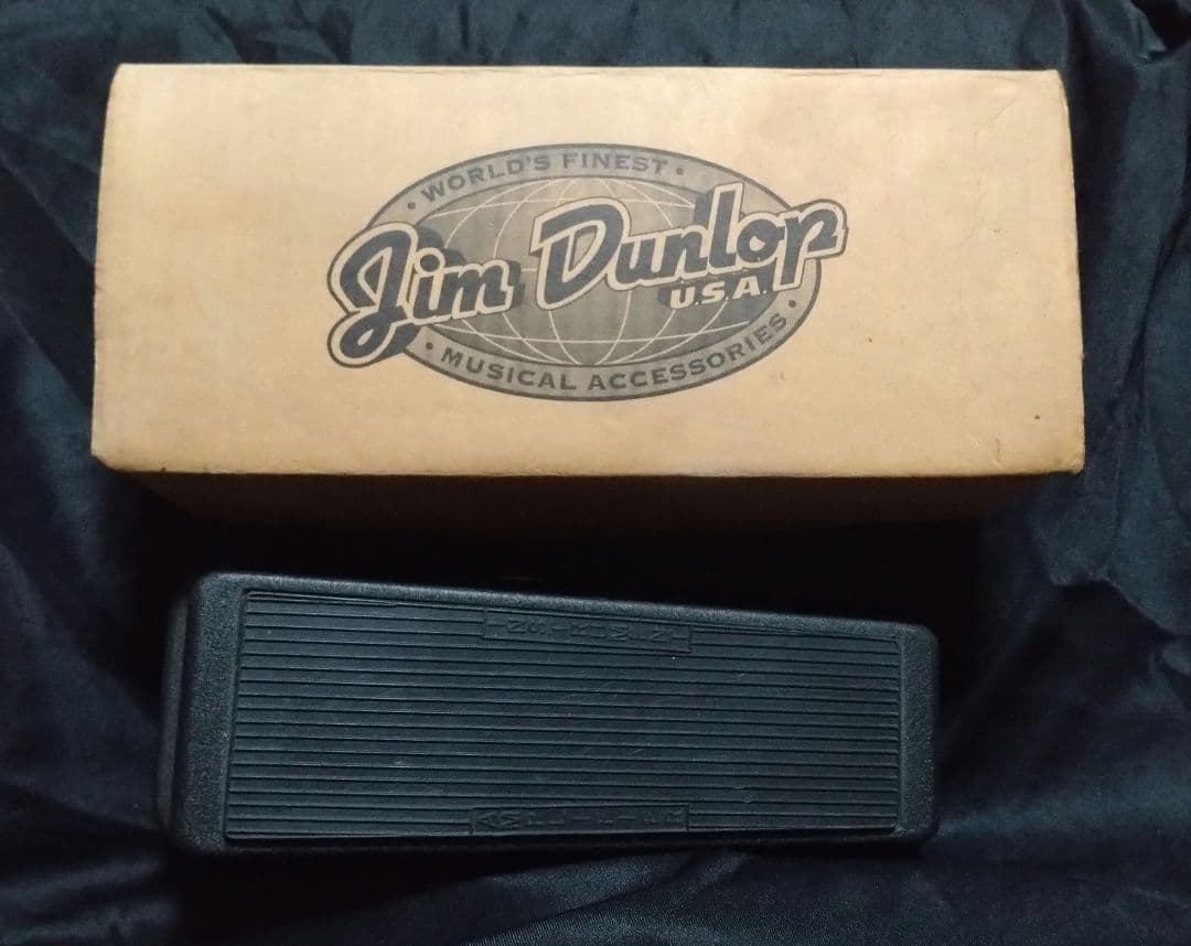 Jim Dunlop　Bass crybaby GCB-100