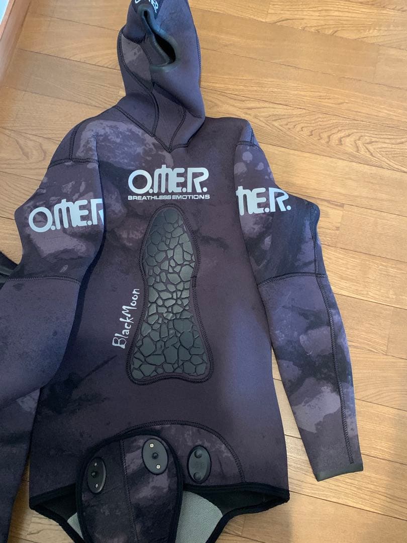 オマーブラックムーンOMER BLACK MOON ウェットスーツ7mm