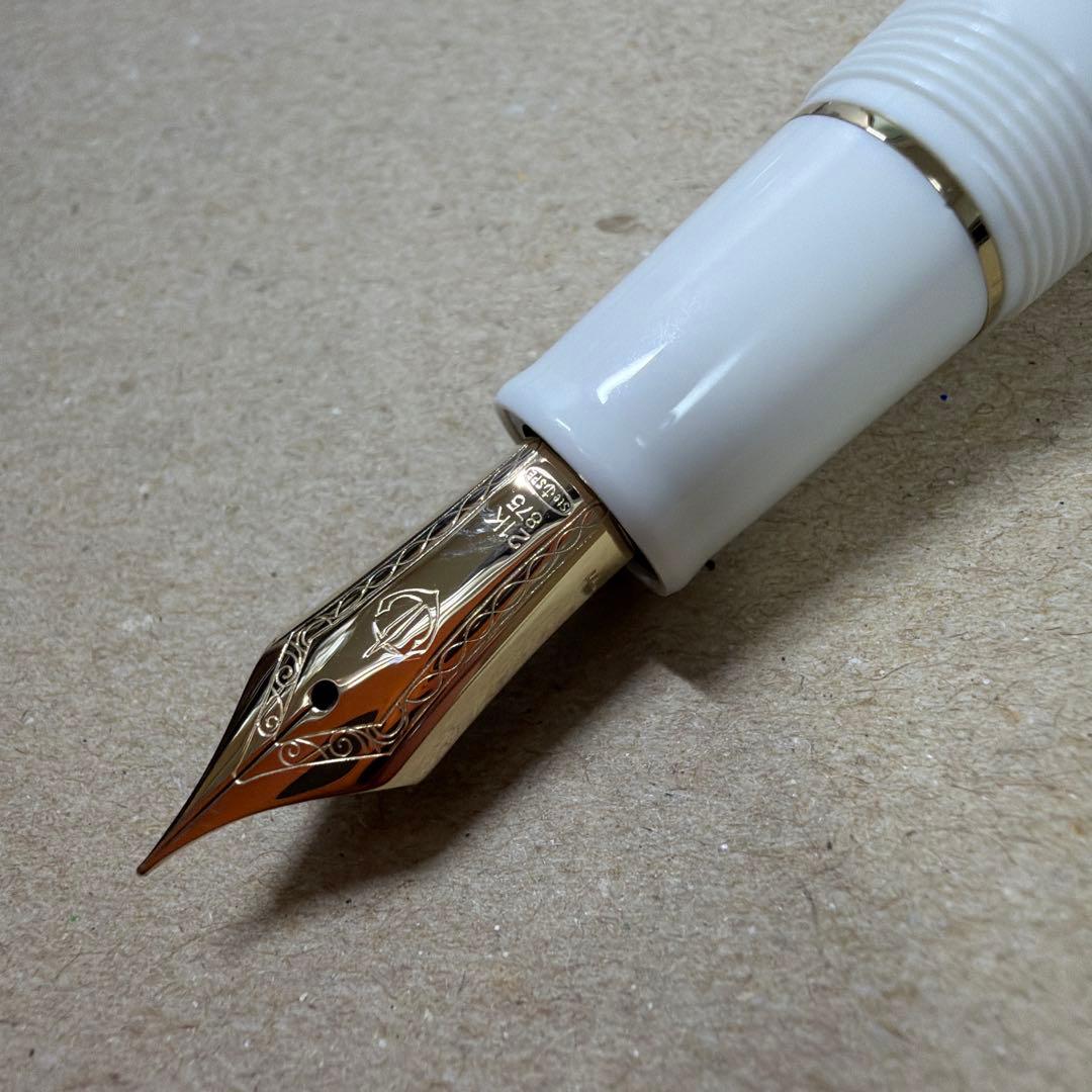 新品 SAILOR セーラー 万年筆 プロフィット 21 F ホワイト 21k