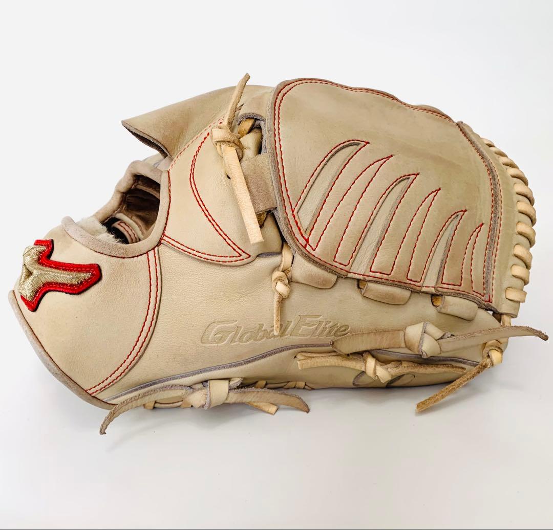 ミズノ グローバルエリート ジャパン硬式投手用ブロンド62,700円