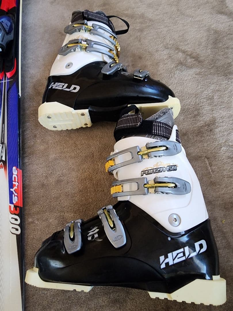 ROSSIGNOL カービンクスキーセット☆ブーツ26cm☆ストック