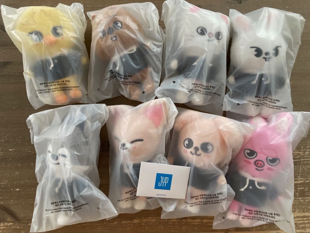 Stray Kids　SKZOO PLUSH ORIGINAL Ver.　全８種