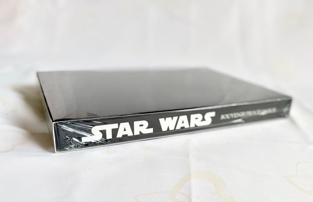 ★新品完全未開封!!★スターウォーズ劇場パンフレット復刻BOX