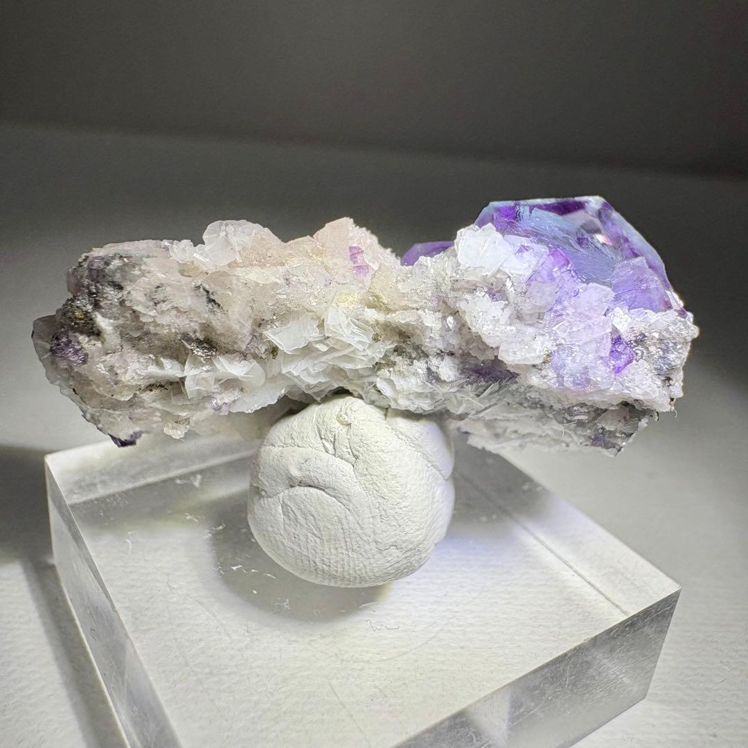 477 中国　ヤオガンシャン産　ポーセリンフローライト