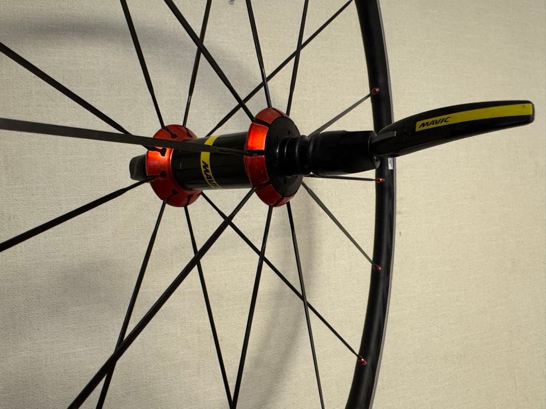 Mavic Ksyrium Elite 2017 RED クリンチャー