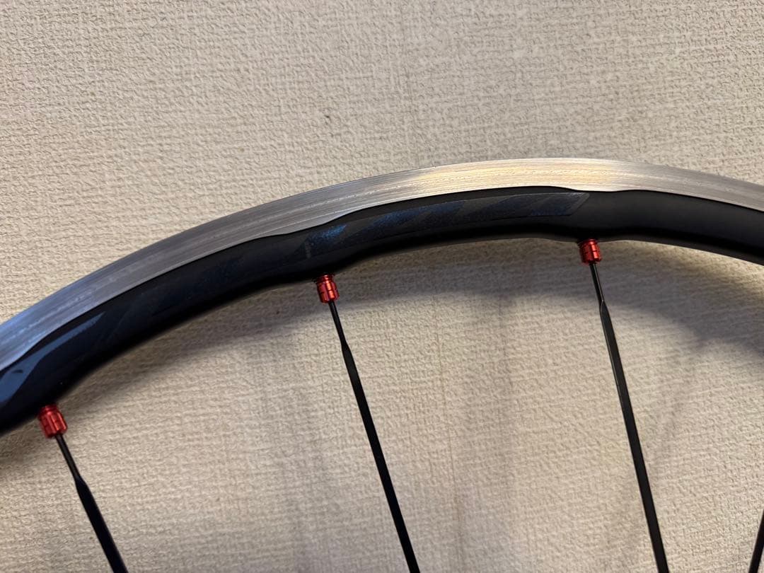 Mavic Ksyrium Elite 2017 RED クリンチャー