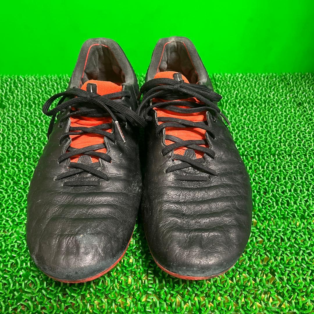 ナイキ サッカースパイク レジェンド 7 エリート HG(ブラック×レッド)