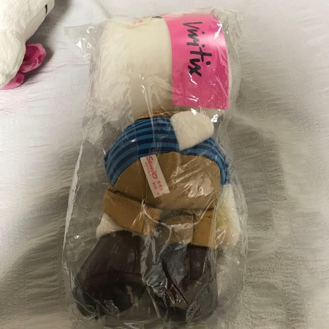 サンリオ　ハローキティ BIGサイズぬいぐるみ２点