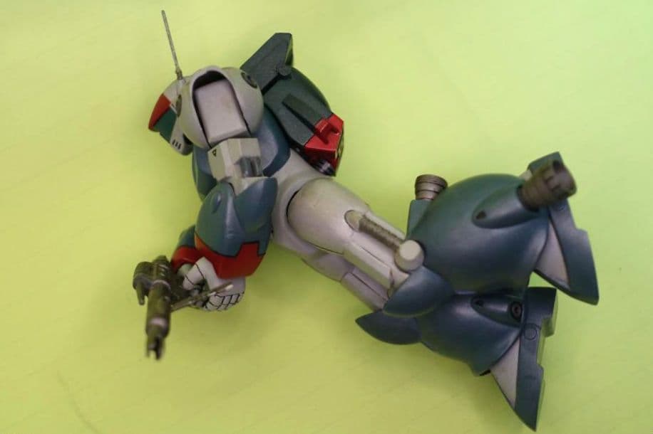 【全塗装完成品】1/144　ラウンド・バーニアン・バイファム ／整備ハンガー付