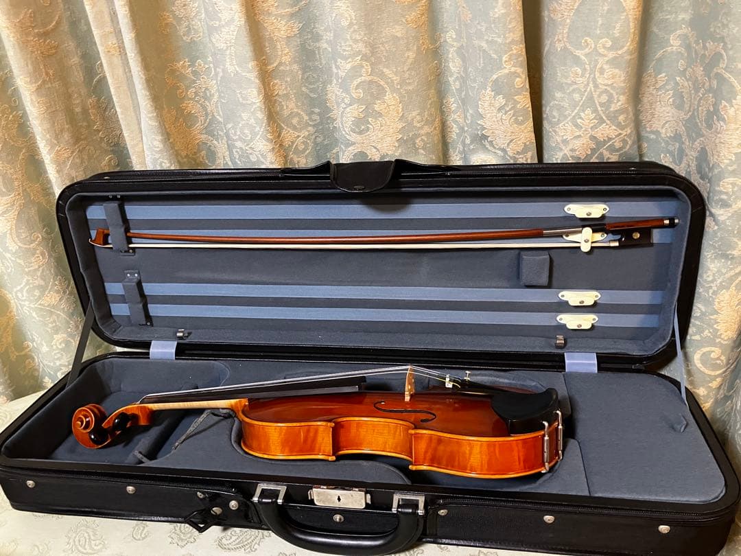 20年以上前　ピグマリウス　4/4 バイオリン　本体とケース