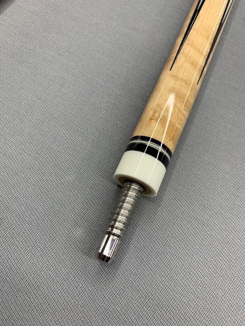 Rtx 　ほぼ新品　mezz axi ビリヤードキュー