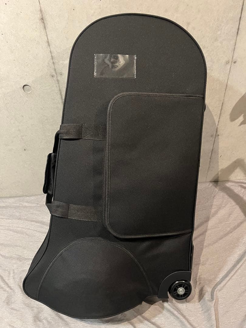 ユーフォニアムセミハードケース キャスター付き（リュック紐破損）