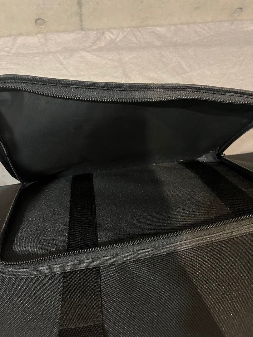 ユーフォニアムセミハードケース キャスター付き（リュック紐破損）