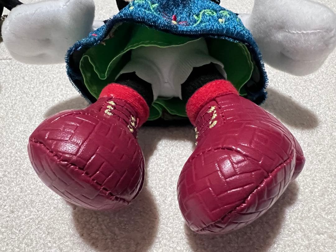 タグ付き　マジカルミュージックワールド　ミッキー ミニー　ぬいぐるみバッジセット