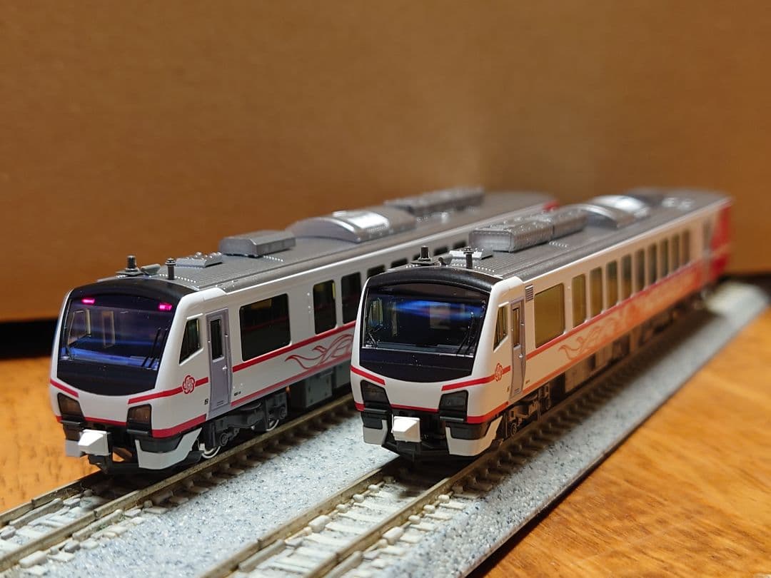 KATO 10-1917 HB-E300系「ひなび（陽旅）」