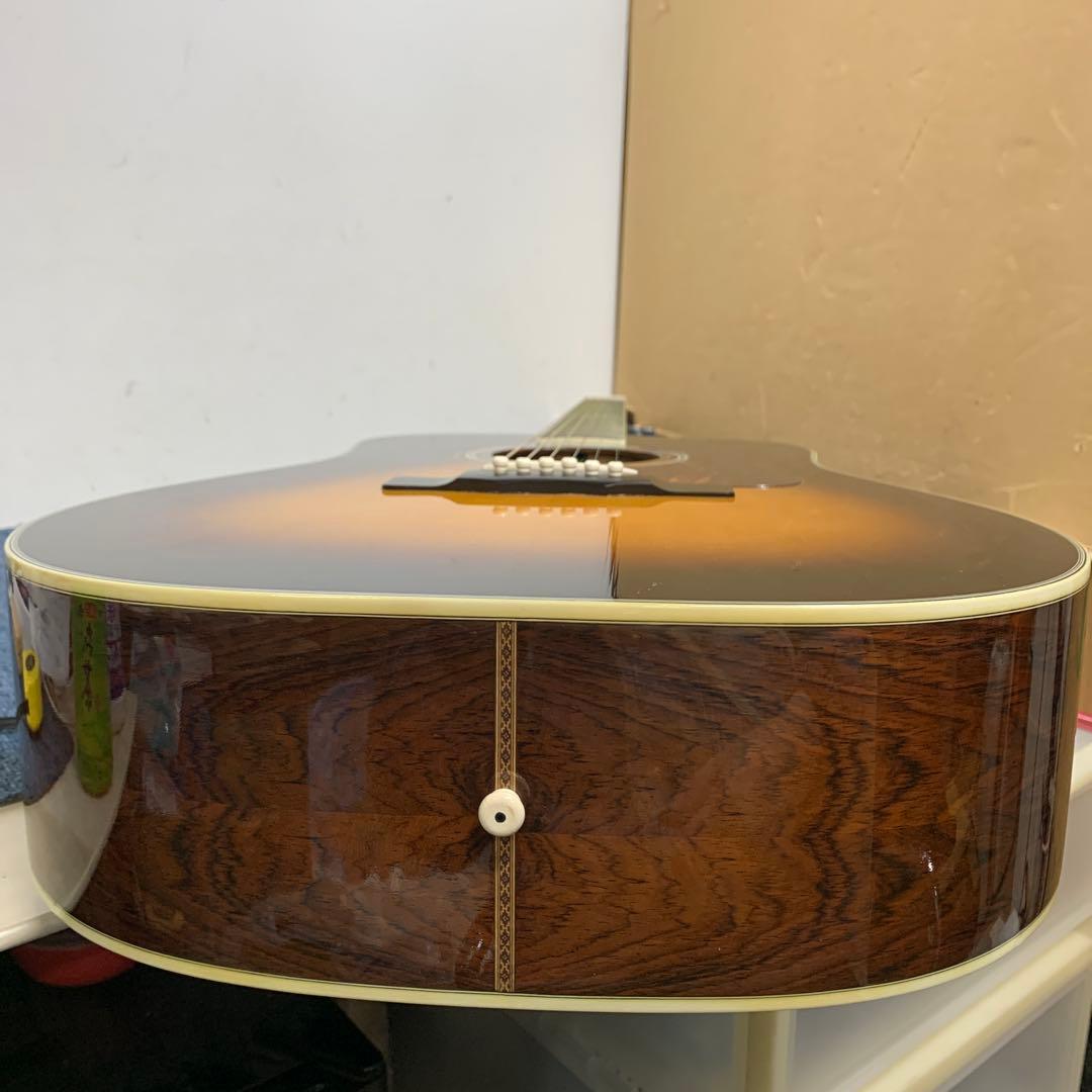 Morris M601 / モーリス　ギター　ハードケース付き