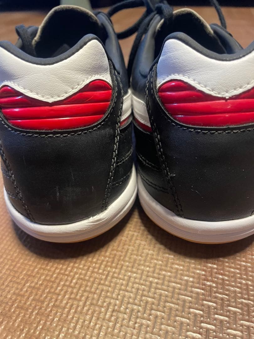 美品 MIZUNOミズノ MORELIAモレリアIN 26.5㌢