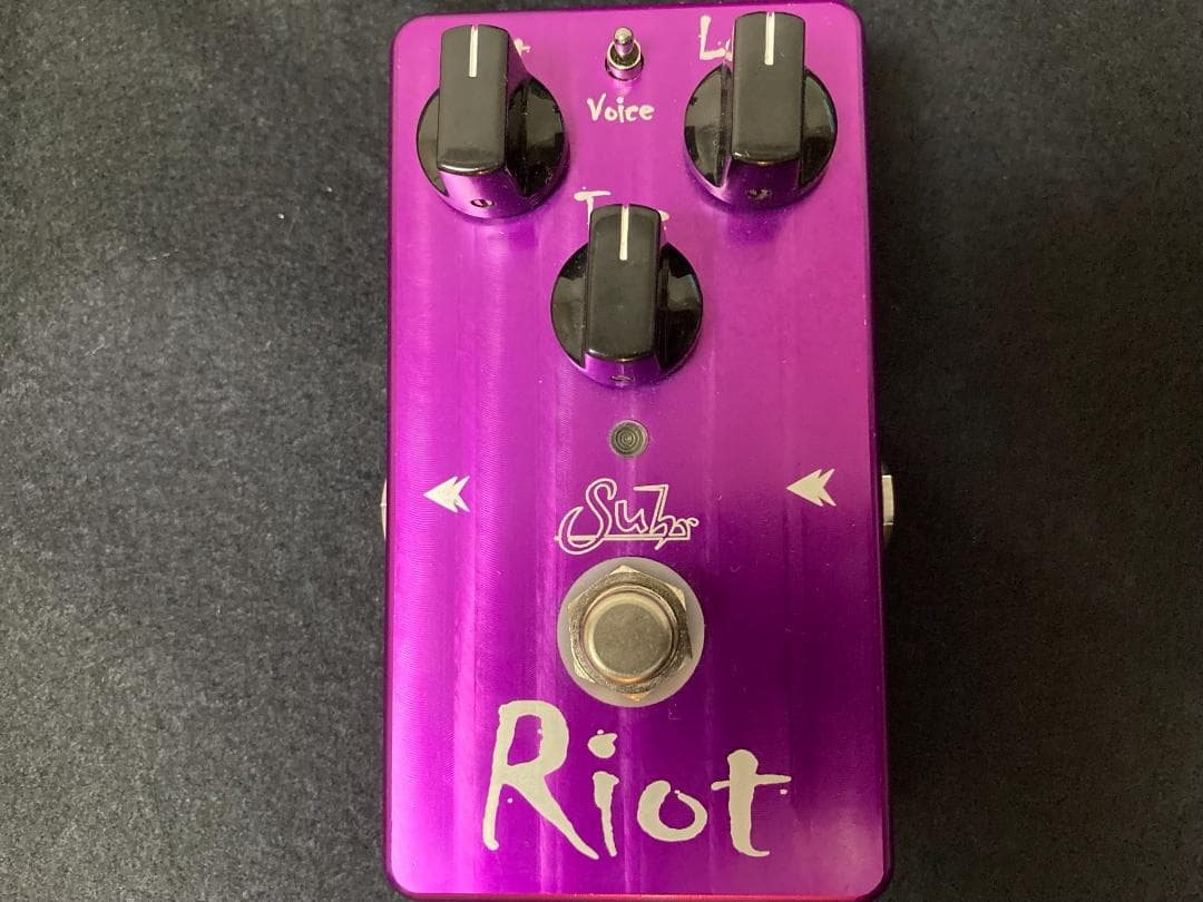 Suhr Riot ライオット