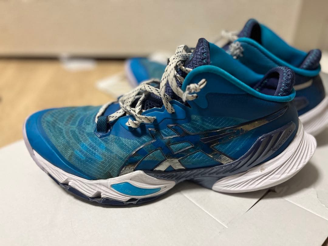 ASICS RISE アシックス メタライズ 27.5