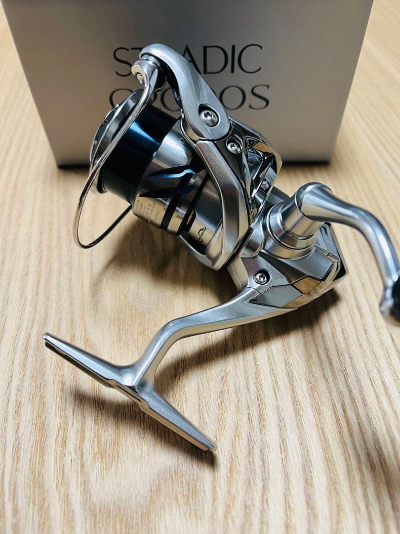 【美品】シマノ 23ストラディック C2000S