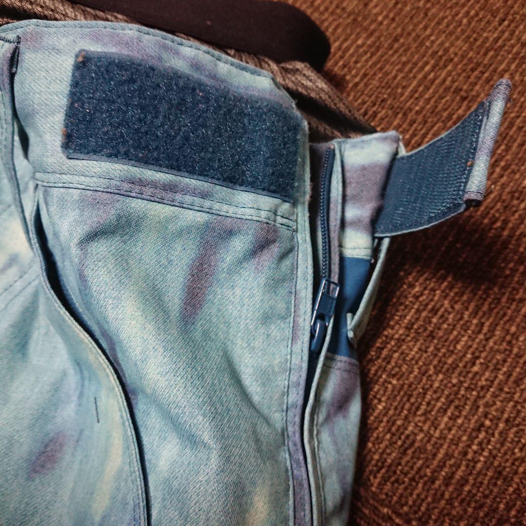 送料無料【DESCENTE】スキーパンツ 総柄 S-77