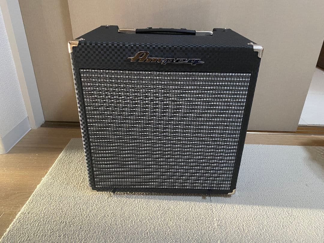 Ampeg RB-108 ベースアンプ　30W