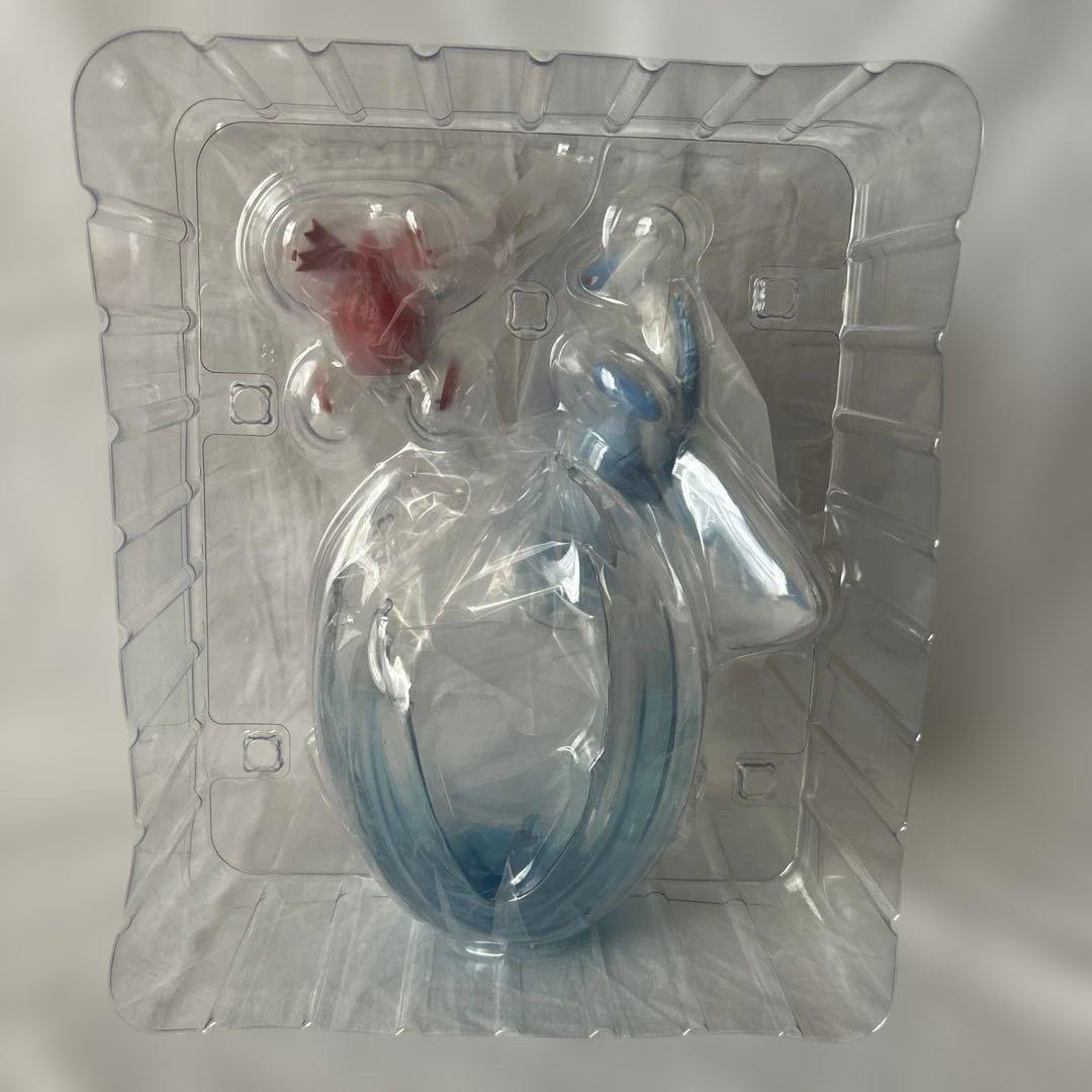 【値下げしました】ラティアス&ラティオス ポケモンセンター フィギュア