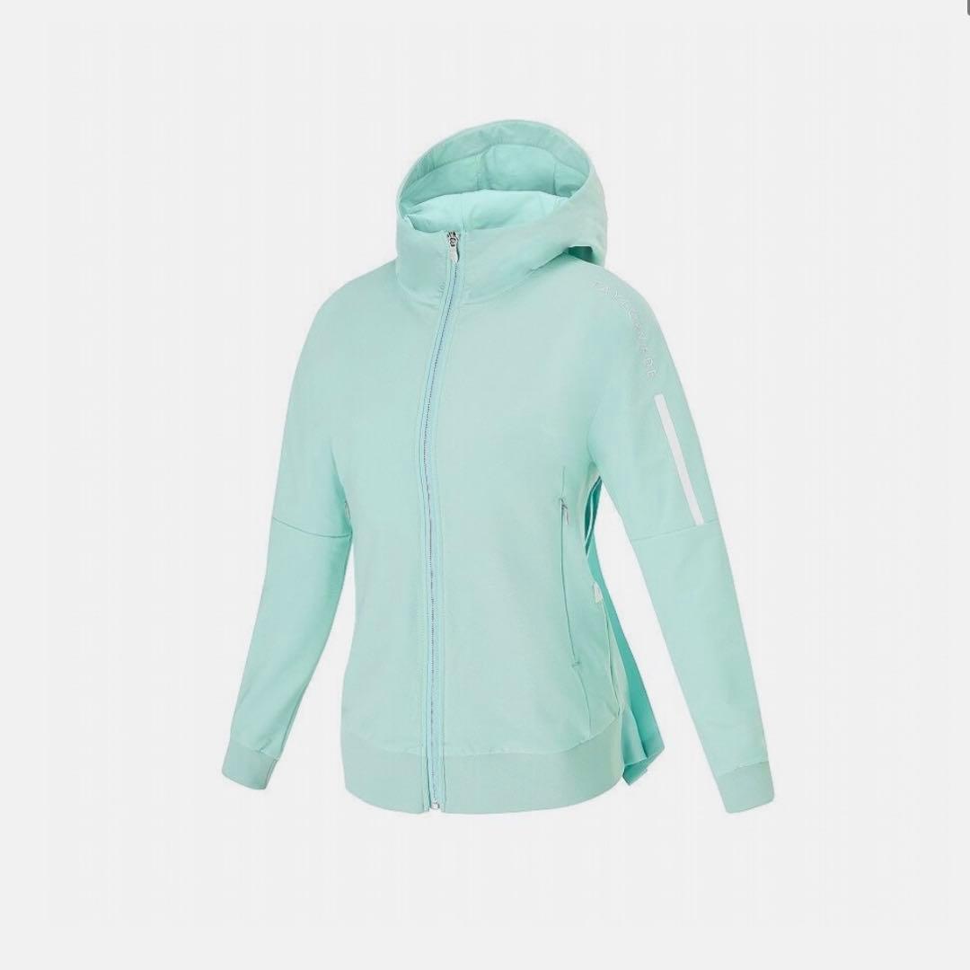 テーラーメイド　セットアップ　Mサイズ　2022年モデル　ウィメンズ