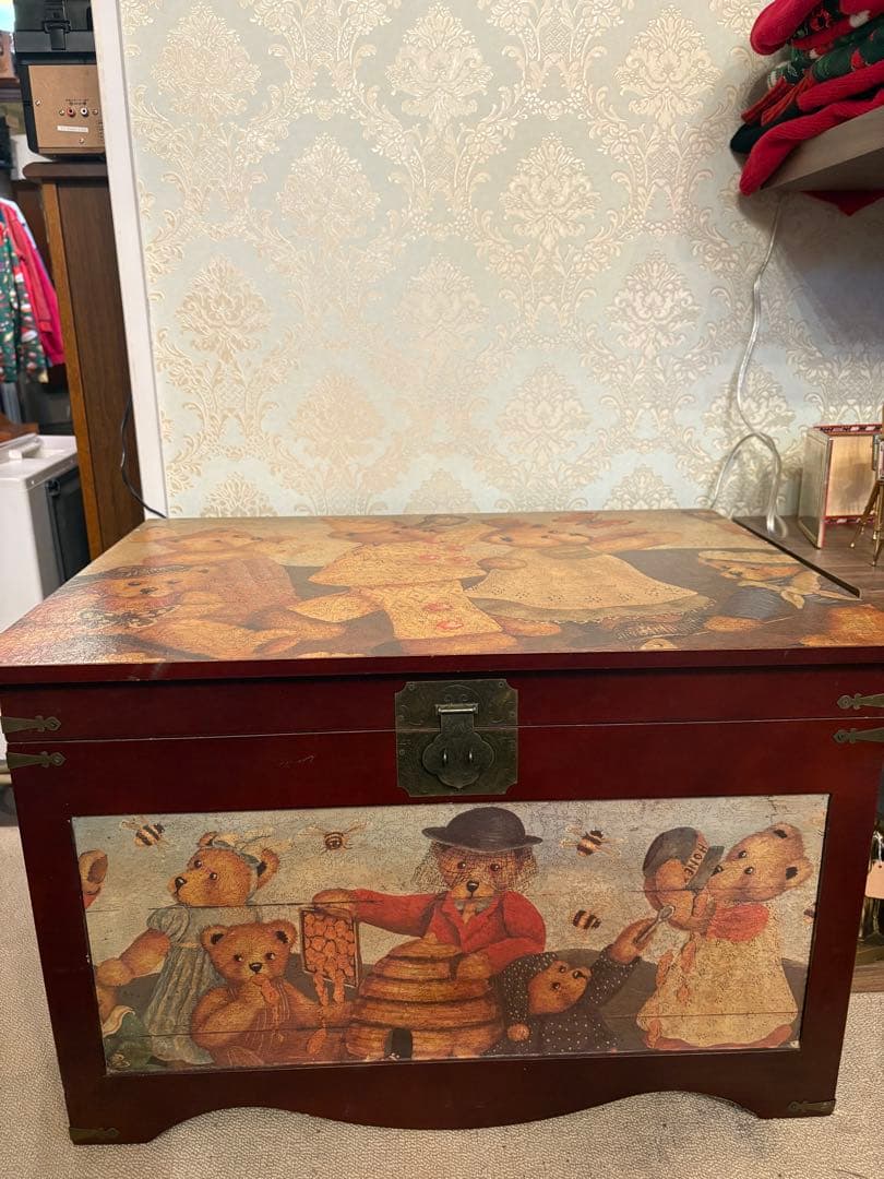 トイボックス　テディベアイラストが描かれた木製ボックス