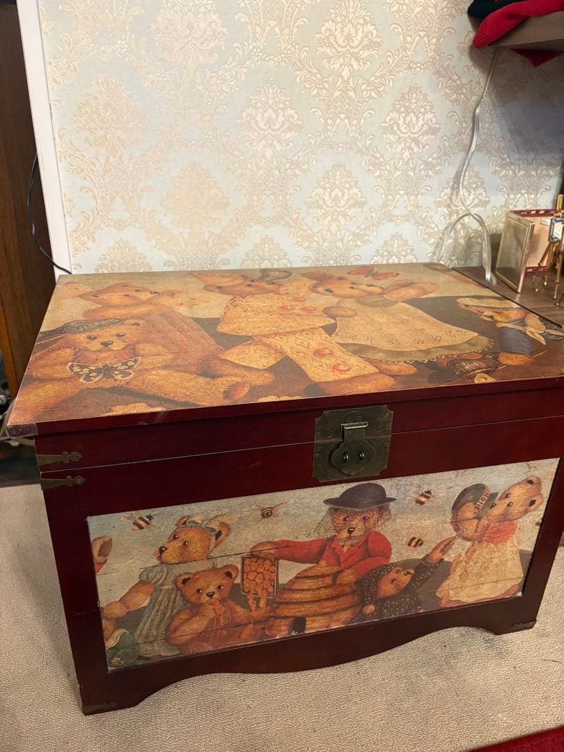 トイボックス　テディベアイラストが描かれた木製ボックス