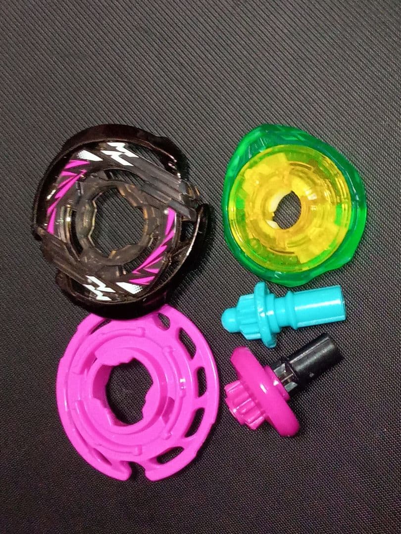 BEYBLADE X　ベイブレードX　 エアロペガサス3-70A　おまけ付き！！