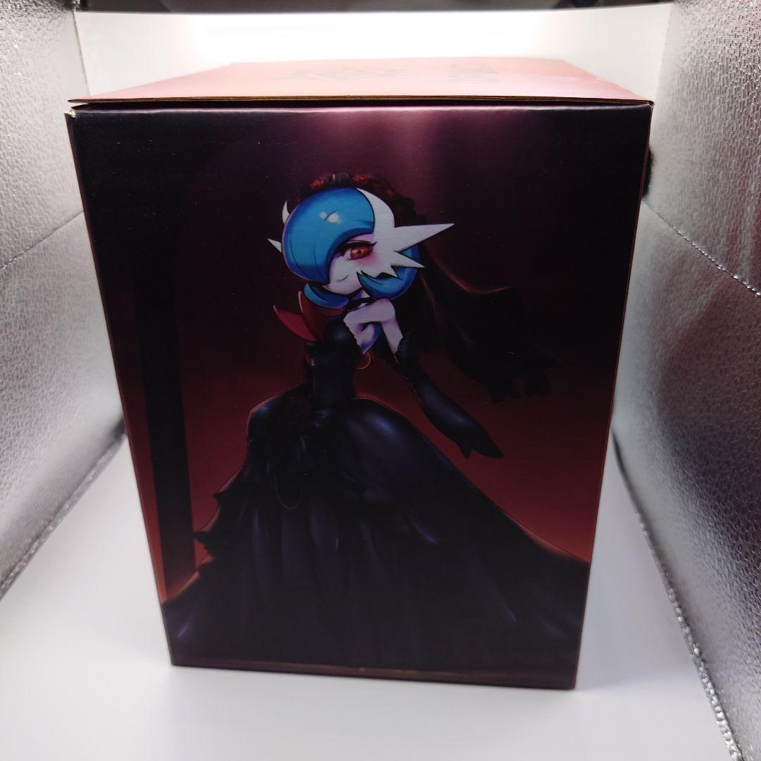 【新品未開封】色違いメガサーナイト　フィギュア