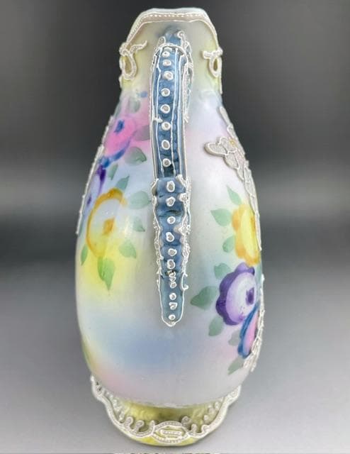 【希少】オールドニッポン 約20㎝ 蝶紋盛上げ花瓶 一陳盛り アンティーク