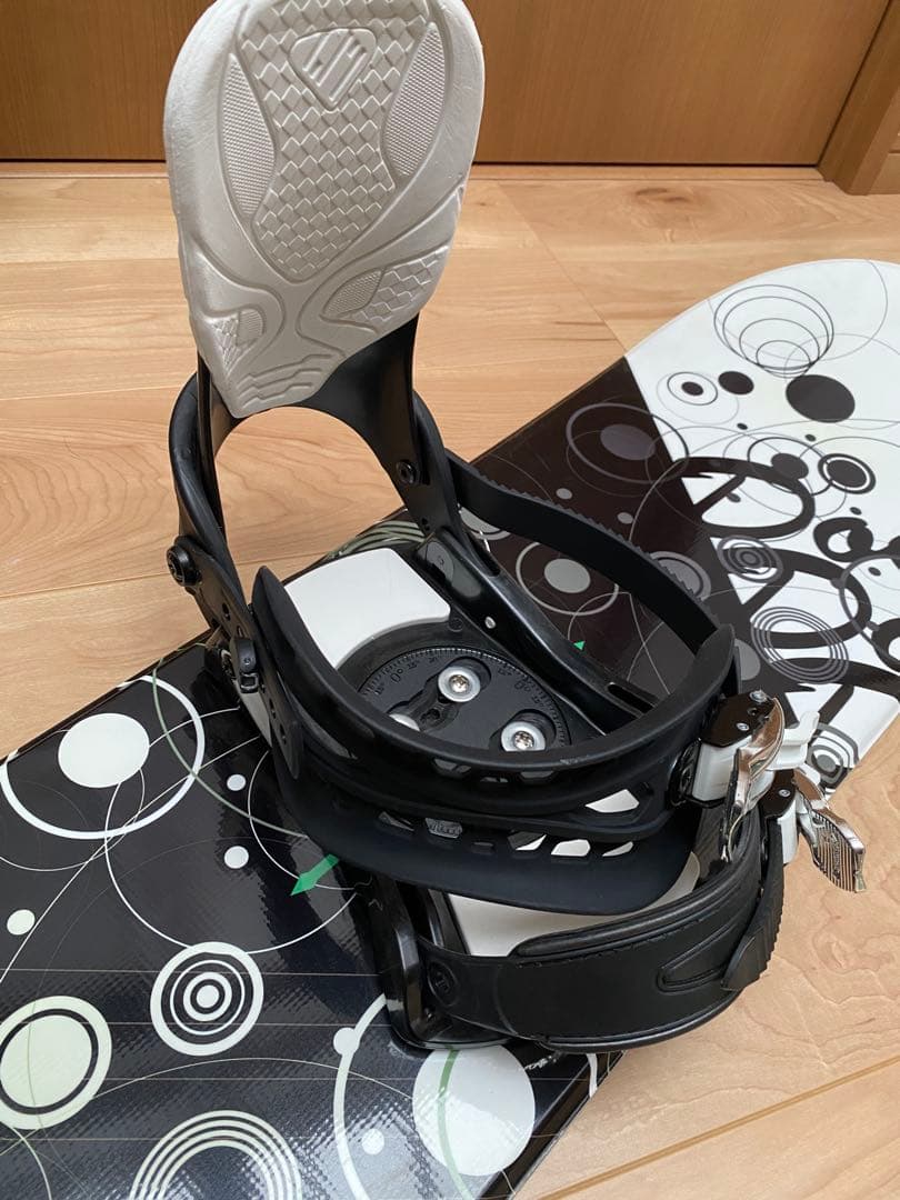 Zuma スノーボードセット (ソールカバー付き)