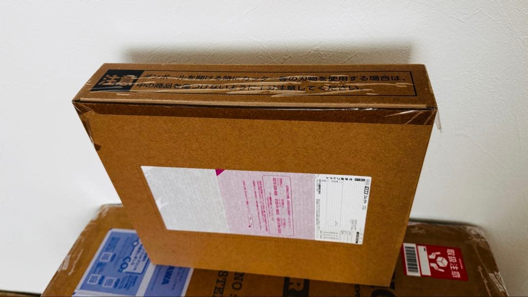 ワンピース　ワールドコレクタブルフィギュア PREMIUM-赤髪海賊団-