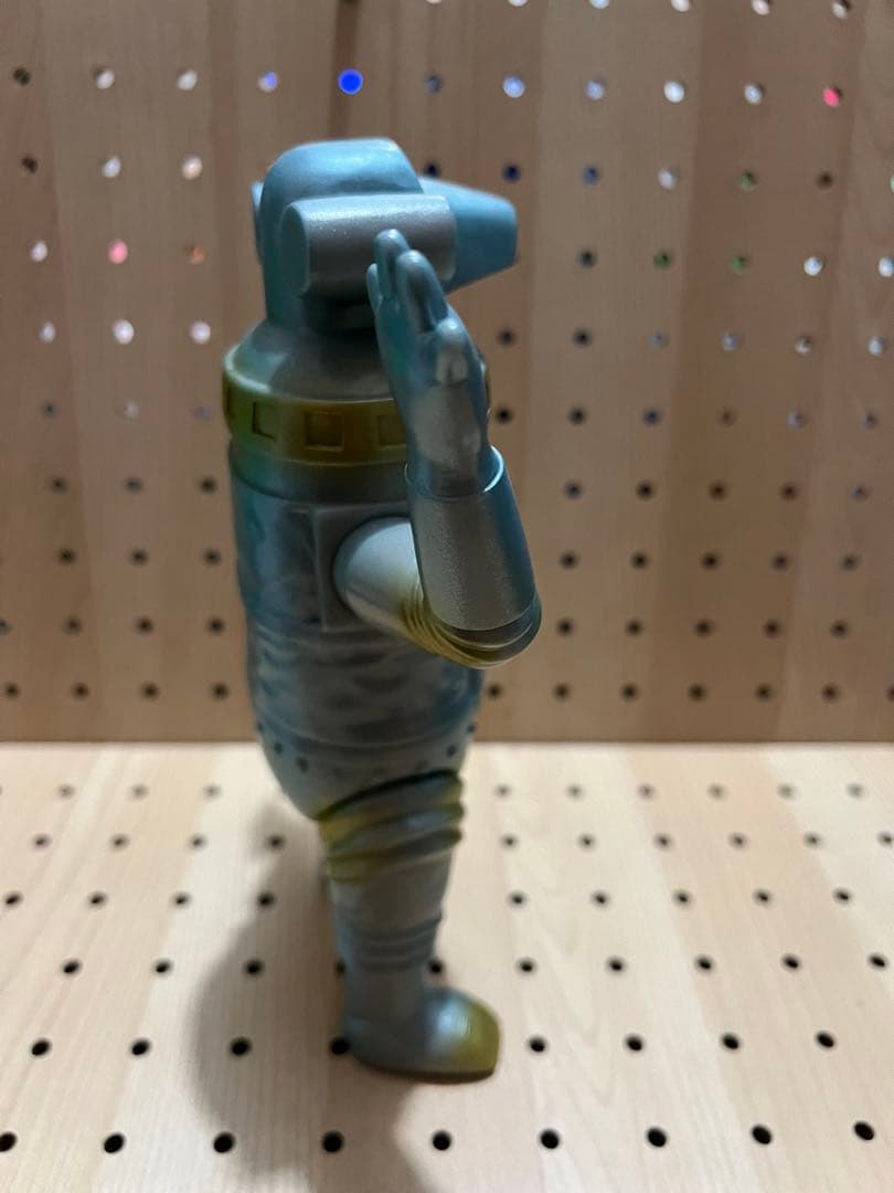 ソフビシリーズ　怪獣郷　セブンガー