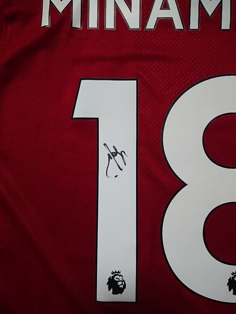 リバプール 南野 サイン入りユニフォーム