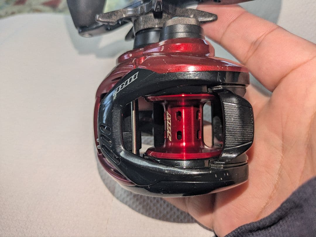 DAIWA ダイワ 20 HRF PE スペシャル 8.1R-TW ハンドル交換