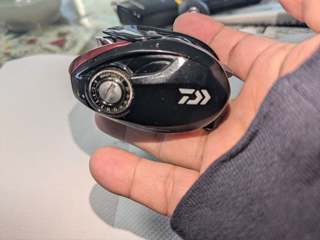 DAIWA ダイワ 20 HRF PE スペシャル 8.1R-TW ハンドル交換