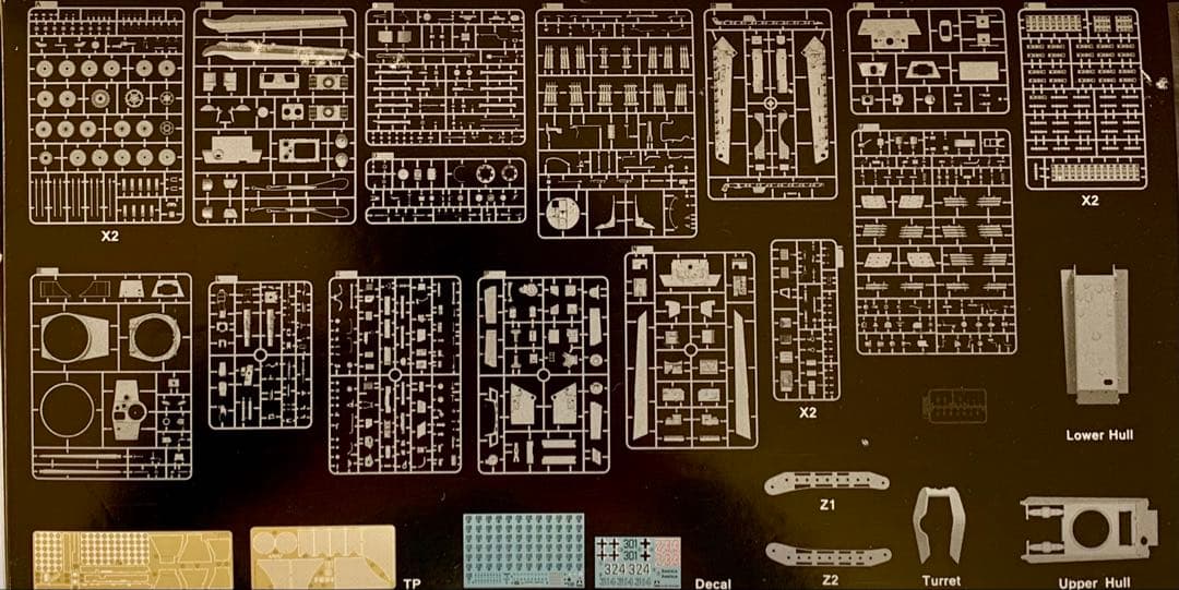 キングタイガー フルインテリア TAKOM製 1/35 戦車プラモデル 希少品