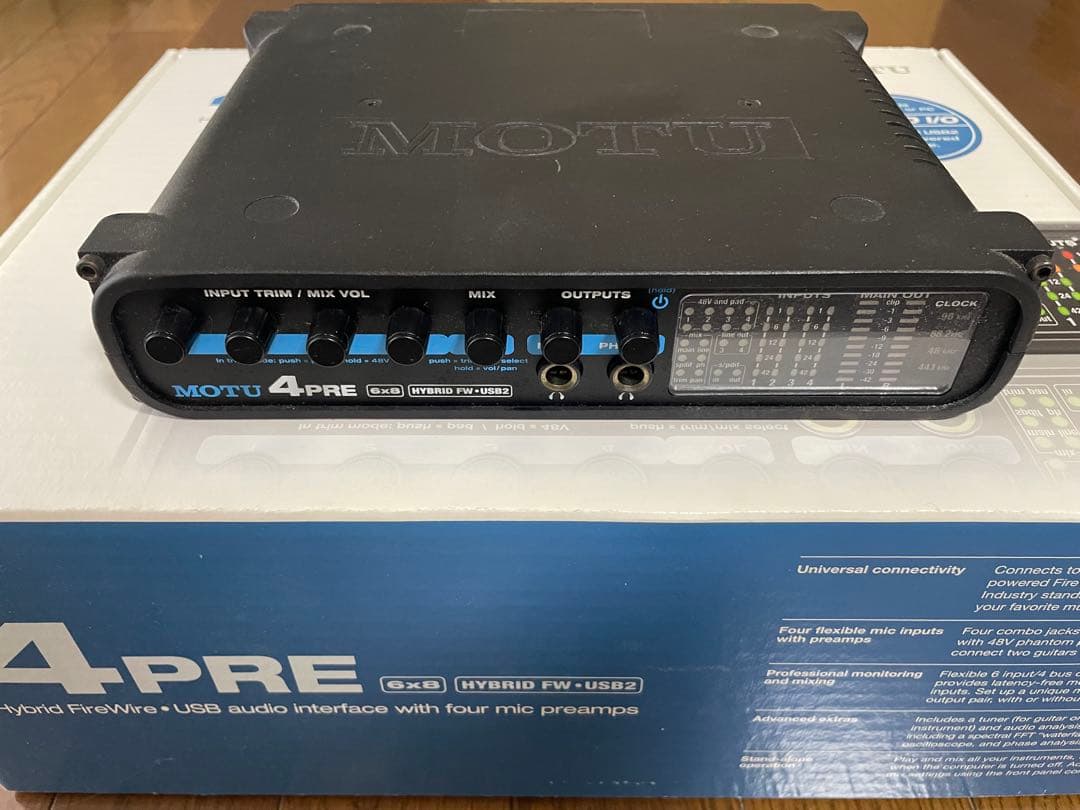 MOTU 4PRE 6イン8アウト オーディオインターフェイス